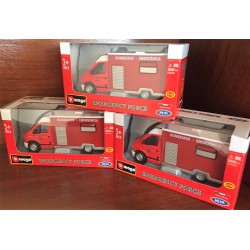 Burago 1/50 Emergency Force - Ambulância Renault Vermelha