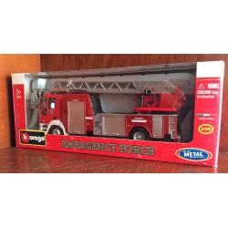 Burago 1/50 Bombeiros com Grua 150E Magirus
